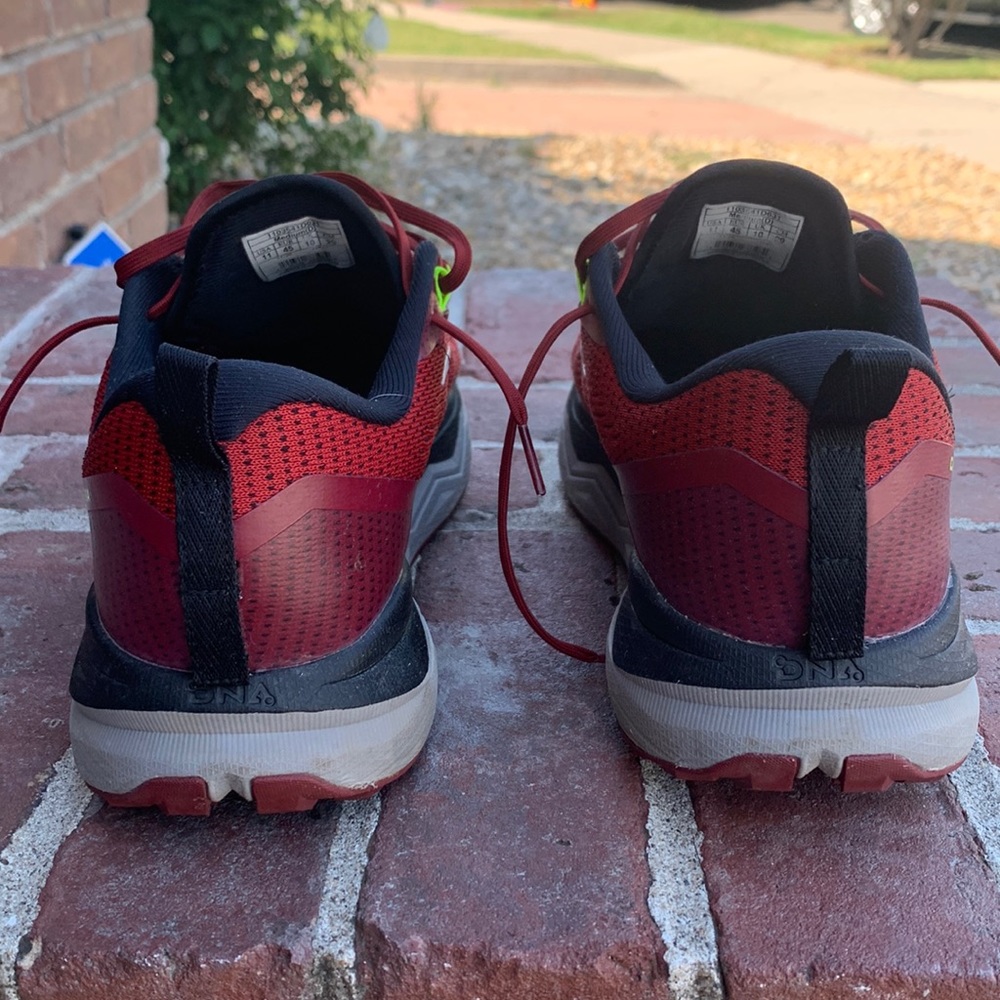 Brooks Caldera 5 Size 11